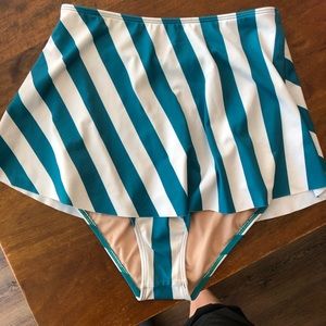 Kj big girl 12/13 swim skirt